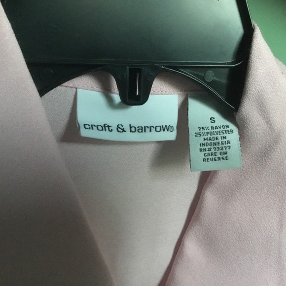 Bundle of 2 Rayon Blouses - Pink & Navy - NWT - Picture 4 of 7